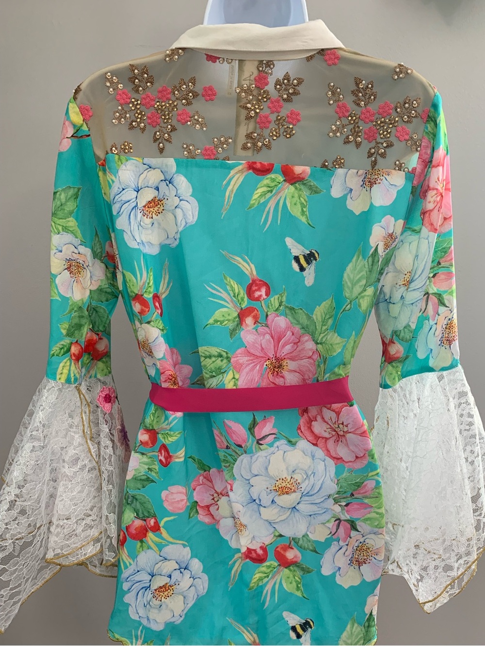 NWT Aratta Silent Journey La Ville Button-Down Floral Top - Picture 2 of 16